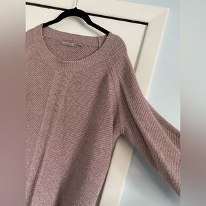 Ladies, crewneck sweater, dusty, pink, heavy, cableknit, long sleeve extra-large
